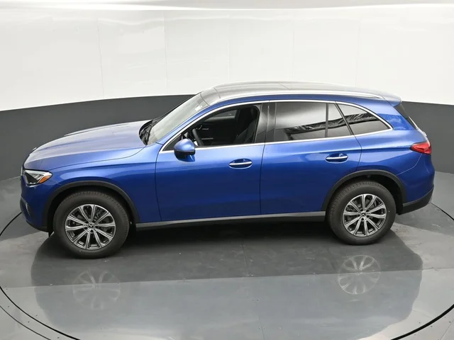 Nuevos MERCEDES-BENZ GLC à Estados chez autogozo