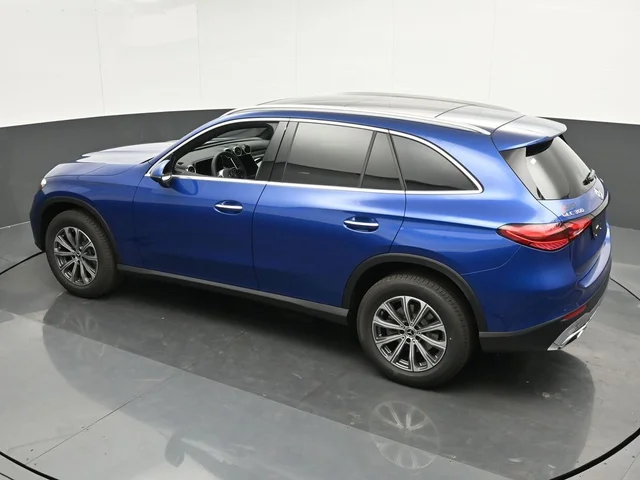 Nuevos MERCEDES-BENZ GLC à Estados chez autogozo
