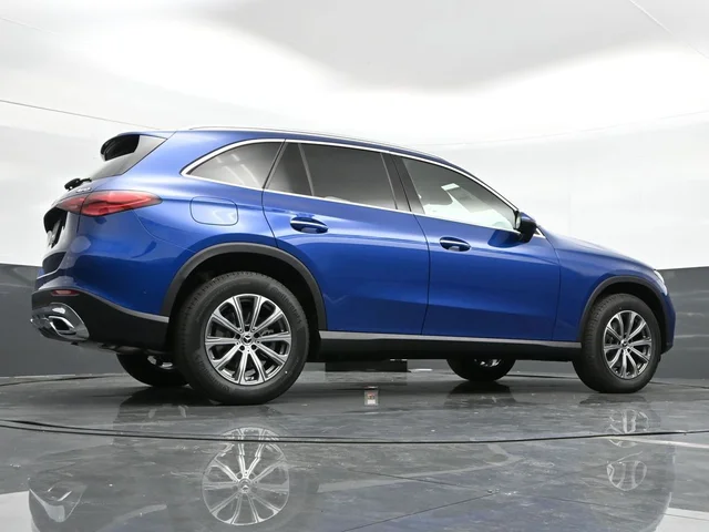 Nuevos MERCEDES-BENZ GLC à Estados chez autogozo