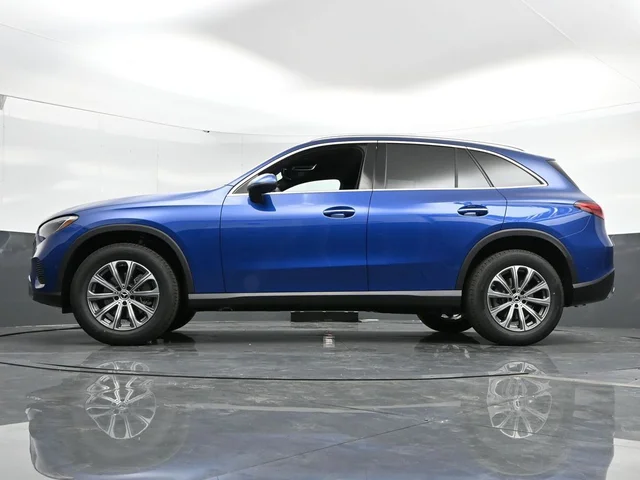 Nuevos MERCEDES-BENZ GLC à Estados chez autogozo