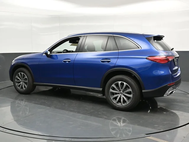 Nuevos MERCEDES-BENZ GLC à Estados chez autogozo