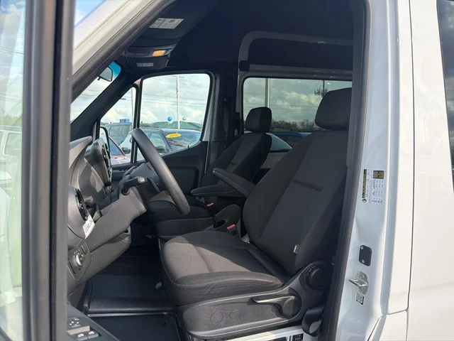 SEMINUEVOS MERCEDES-BENZ Sprinter 2500 a Estados en autogozo