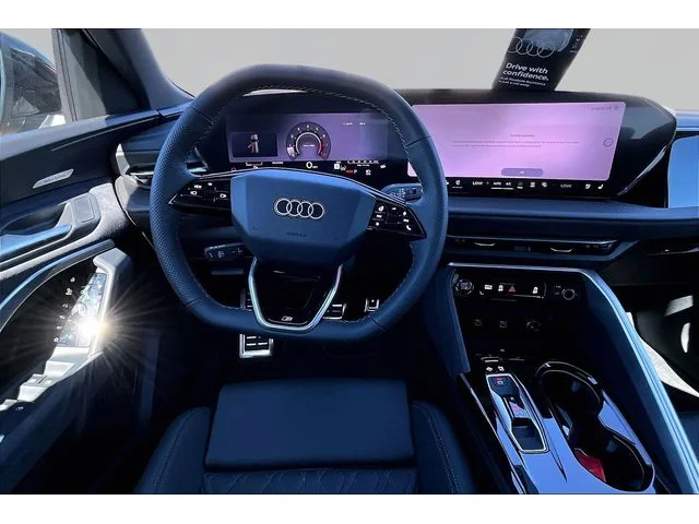 Nuevos AUDI SQ5 à Estados chez autogozo