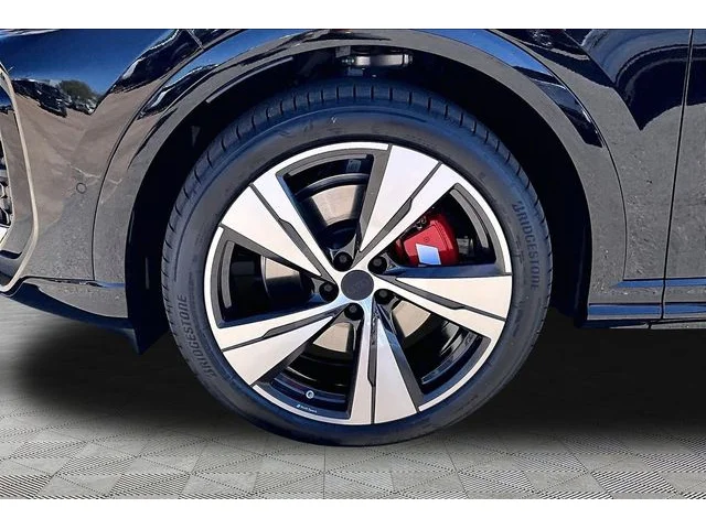 Nuevos AUDI SQ5 à Estados chez autogozo