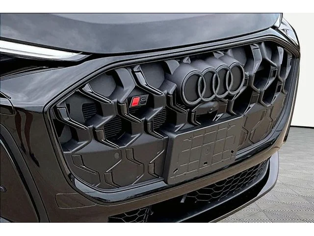 Nuevos AUDI SQ5 à Estados chez autogozo