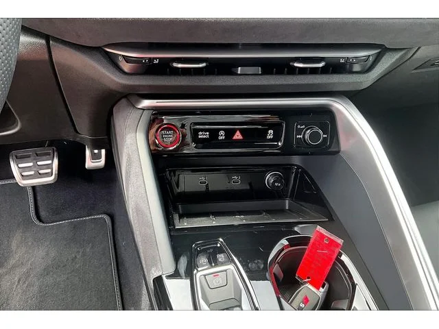 Nuevos AUDI SQ5 à Estados chez autogozo