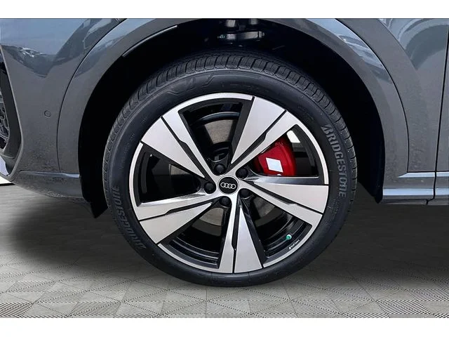 Nuevos AUDI SQ5 à Estados chez autogozo