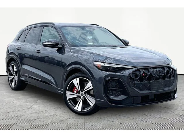 Nuevos AUDI SQ5 à Estados chez autogozo