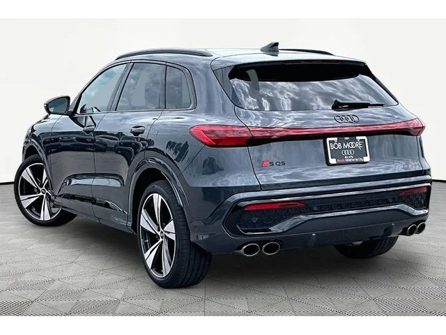 Nuevos AUDI SQ5 à Estados chez autogozo