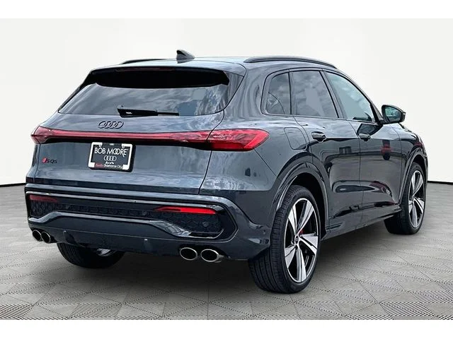 Nuevos AUDI SQ5 à Estados chez autogozo