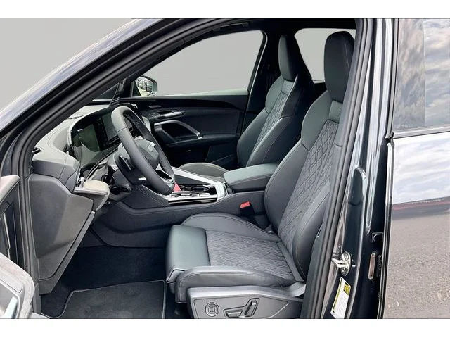 Nuevos AUDI SQ5 à Estados chez autogozo