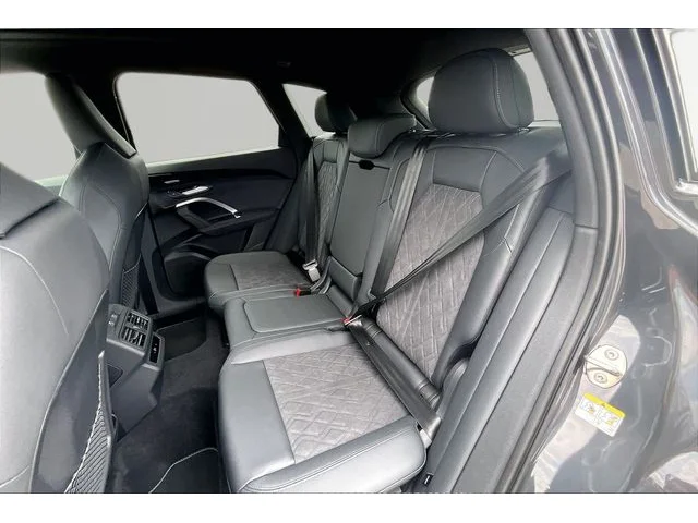 Nuevos AUDI SQ5 à Estados chez autogozo
