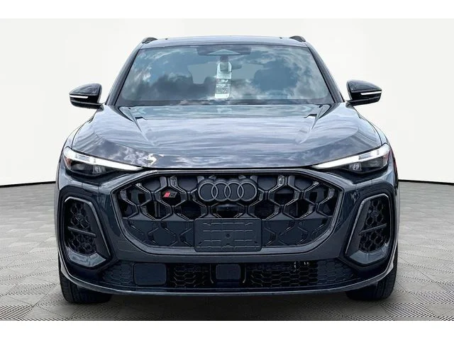 Nuevos AUDI SQ5 à Estados chez autogozo
