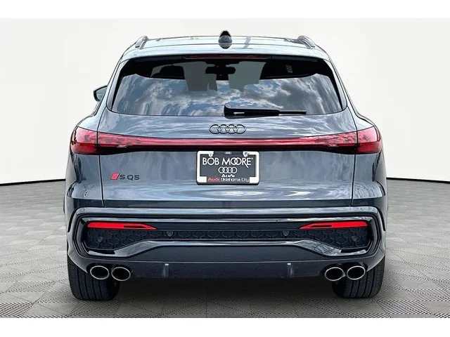 Nuevos AUDI SQ5 à Estados chez autogozo