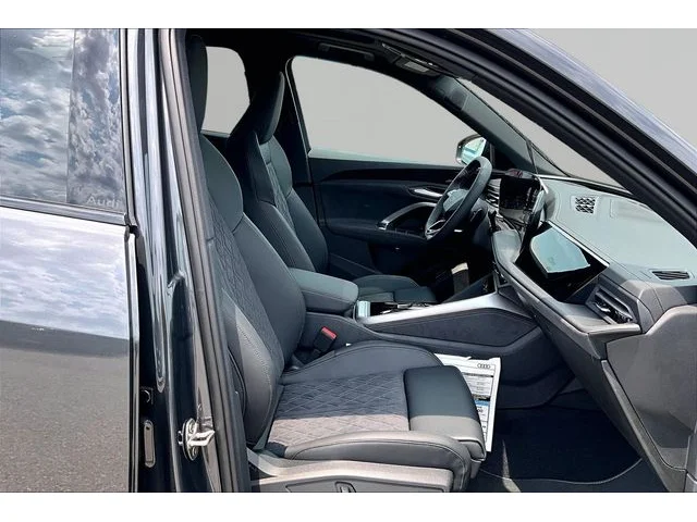 Nuevos AUDI SQ5 à Estados chez autogozo