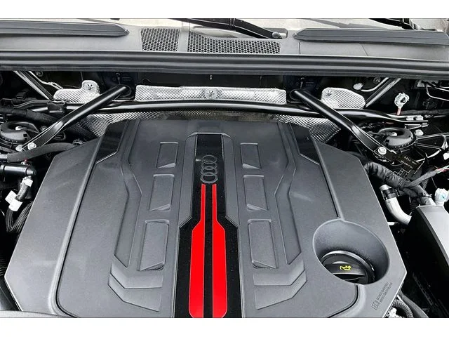 Nuevos AUDI SQ5 à Estados chez autogozo