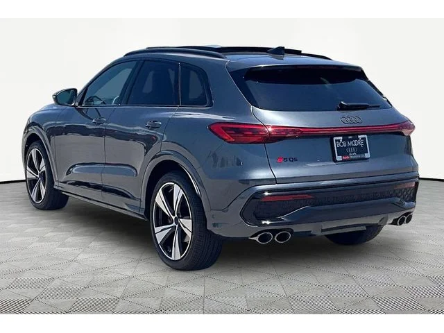 Nuevos AUDI SQ5 à Estados chez autogozo