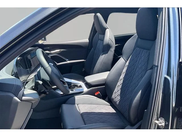Nuevos AUDI SQ5 à Estados chez autogozo