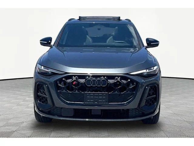 Nuevos AUDI SQ5 à Estados chez autogozo