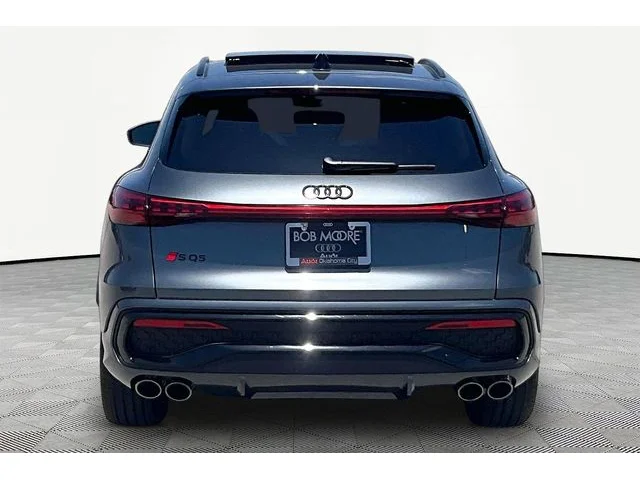 Nuevos AUDI SQ5 à Estados chez autogozo