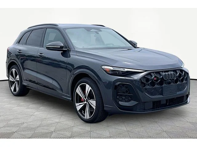 Nuevos AUDI SQ5 à Estados chez autogozo