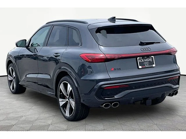 Nuevos AUDI SQ5 à Estados chez autogozo
