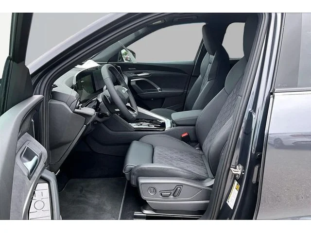 Nuevos AUDI SQ5 à Estados chez autogozo