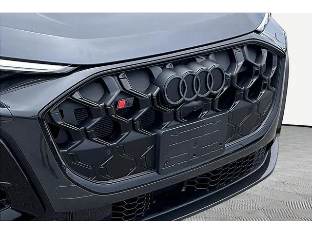 Nuevos AUDI SQ5 à Estados chez autogozo