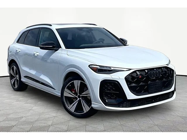 Nuevos AUDI SQ5 à Estados chez autogozo