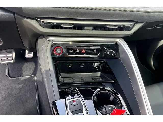 Nuevos AUDI SQ5 à Estados chez autogozo