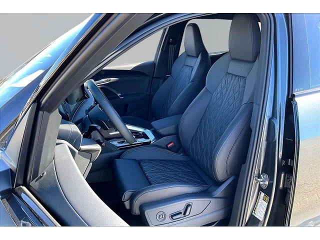 Nuevos AUDI SQ5 à Estados chez autogozo
