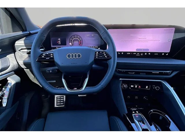 Nuevos AUDI SQ5 à Estados chez autogozo