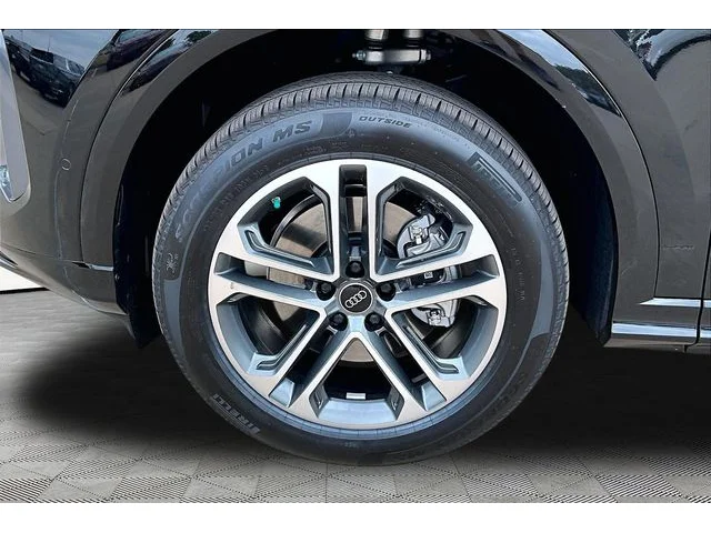 Nuevos AUDI Q5 à Estados chez autogozo