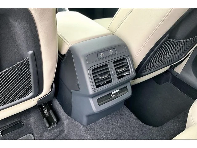 Nuevos AUDI Q5 à Estados chez autogozo