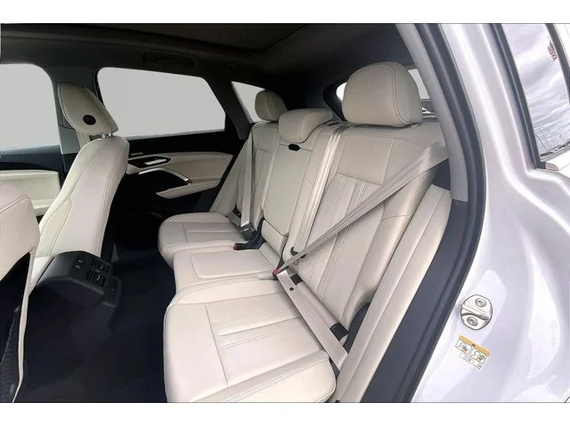 Nuevos AUDI Q5 à Estados chez autogozo