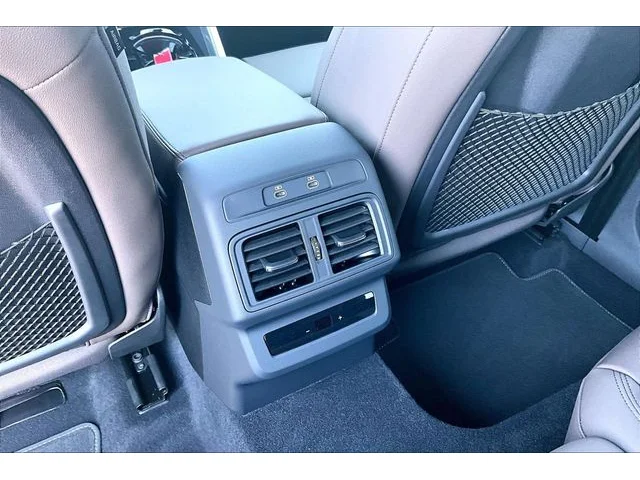 Nuevos AUDI Q5 à Estados chez autogozo