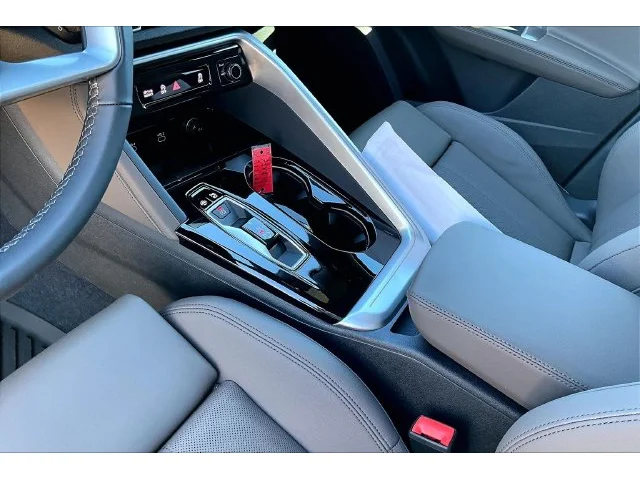 Nuevos AUDI Q5 à Estados chez autogozo