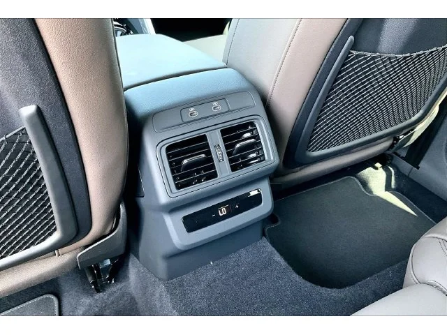 Nuevos AUDI Q5 à Estados chez autogozo