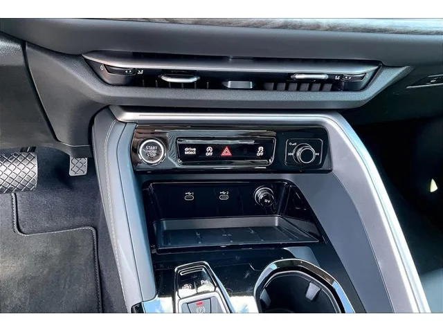 Nuevos AUDI Q5 à Estados chez autogozo