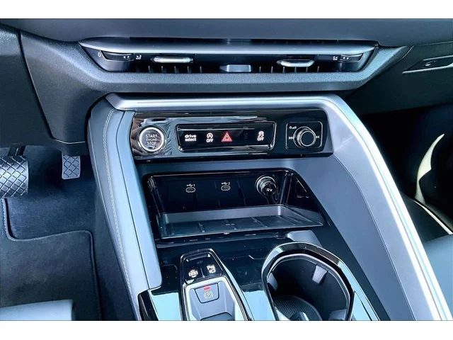 Nuevos AUDI Q5 à Estados chez autogozo