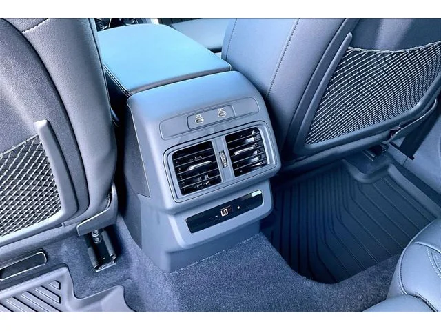 Nuevos AUDI Q5 à Estados chez autogozo