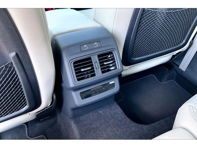 Nuevos AUDI Q5 à Estados chez autogozo