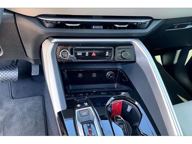 Nuevos AUDI Q5 à Estados chez autogozo