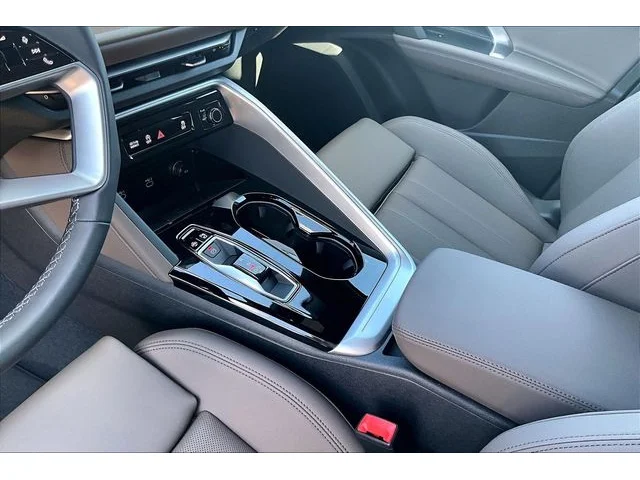 Nuevos AUDI Q5 à Estados chez autogozo