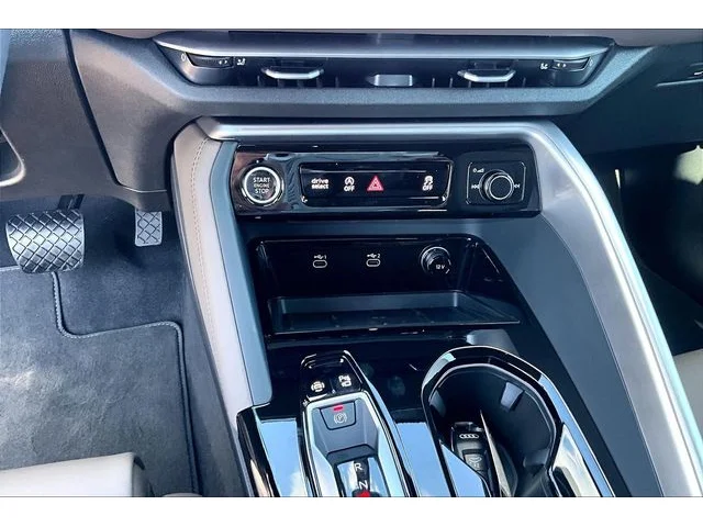 Nuevos AUDI Q5 à Estados chez autogozo