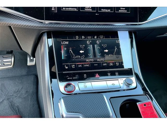 Nuevos AUDI SQ8 à Estados chez autogozo
