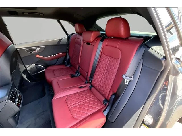 Nuevos AUDI SQ8 à Estados chez autogozo