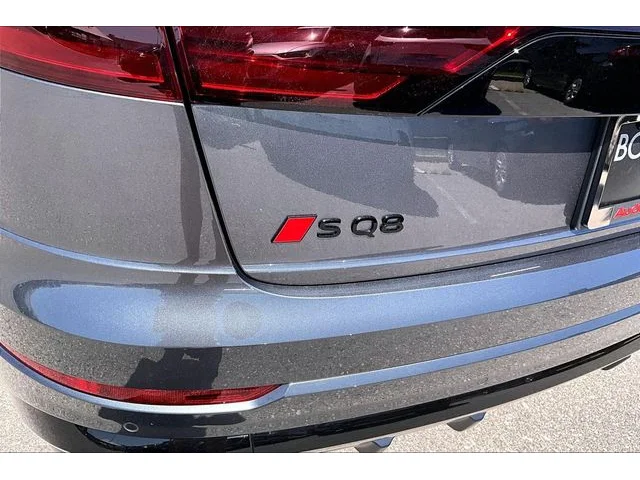 Nuevos AUDI SQ8 à Estados chez autogozo