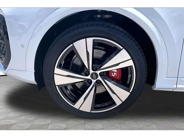 Nuevos AUDI SQ5 SPORTBACK à Estados chez autogozo