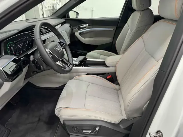 SEMINUEVOS AUDI Q8 Sportback e-tron a Estados en autogozo